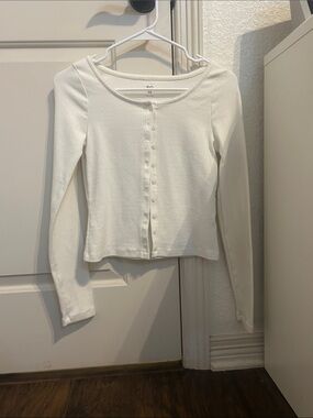 SO White Knit Blouse